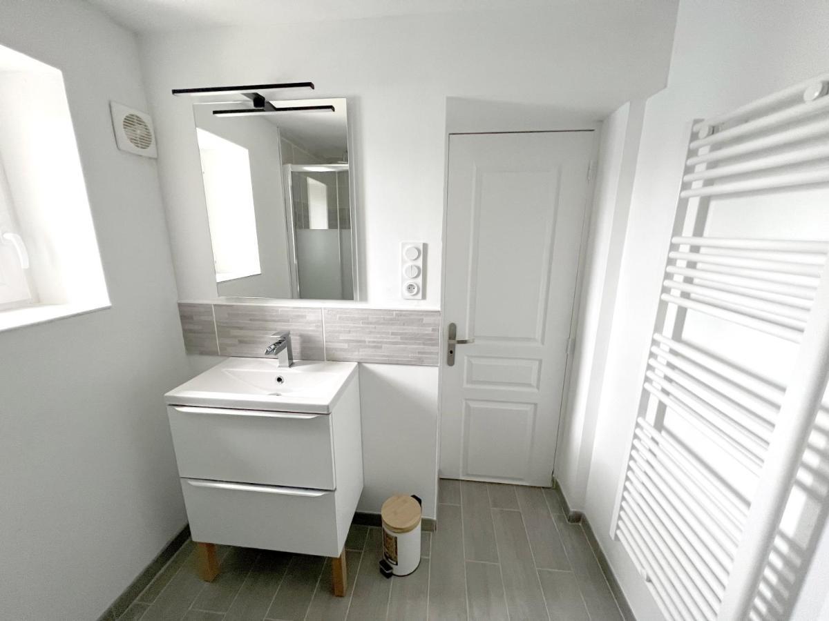 Le Gond-Pontouvre 178C - Duplex T2 Tout Confort Du Gond - 60 M2 מראה חיצוני תמונה